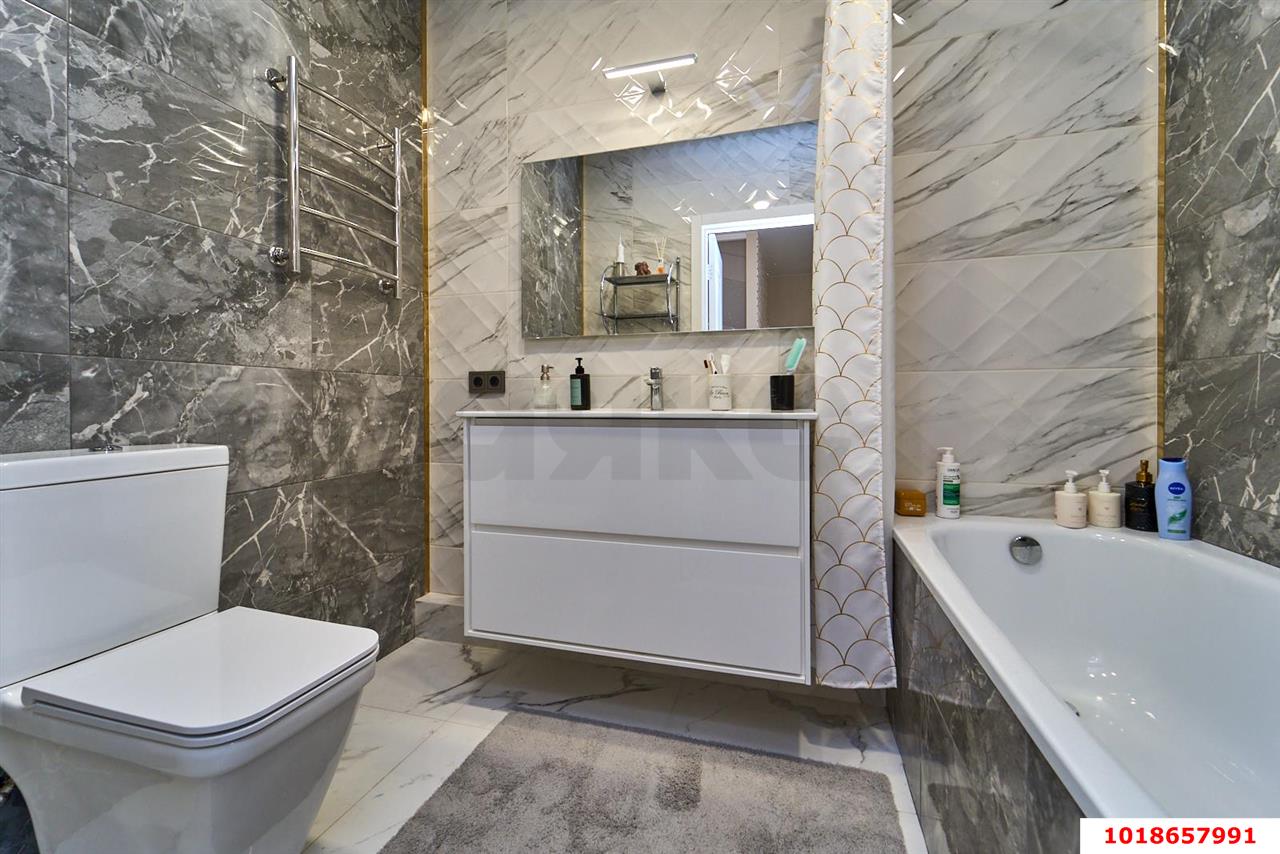 1-комнатная квартира 40 м², 19/25 эт. — фото 13