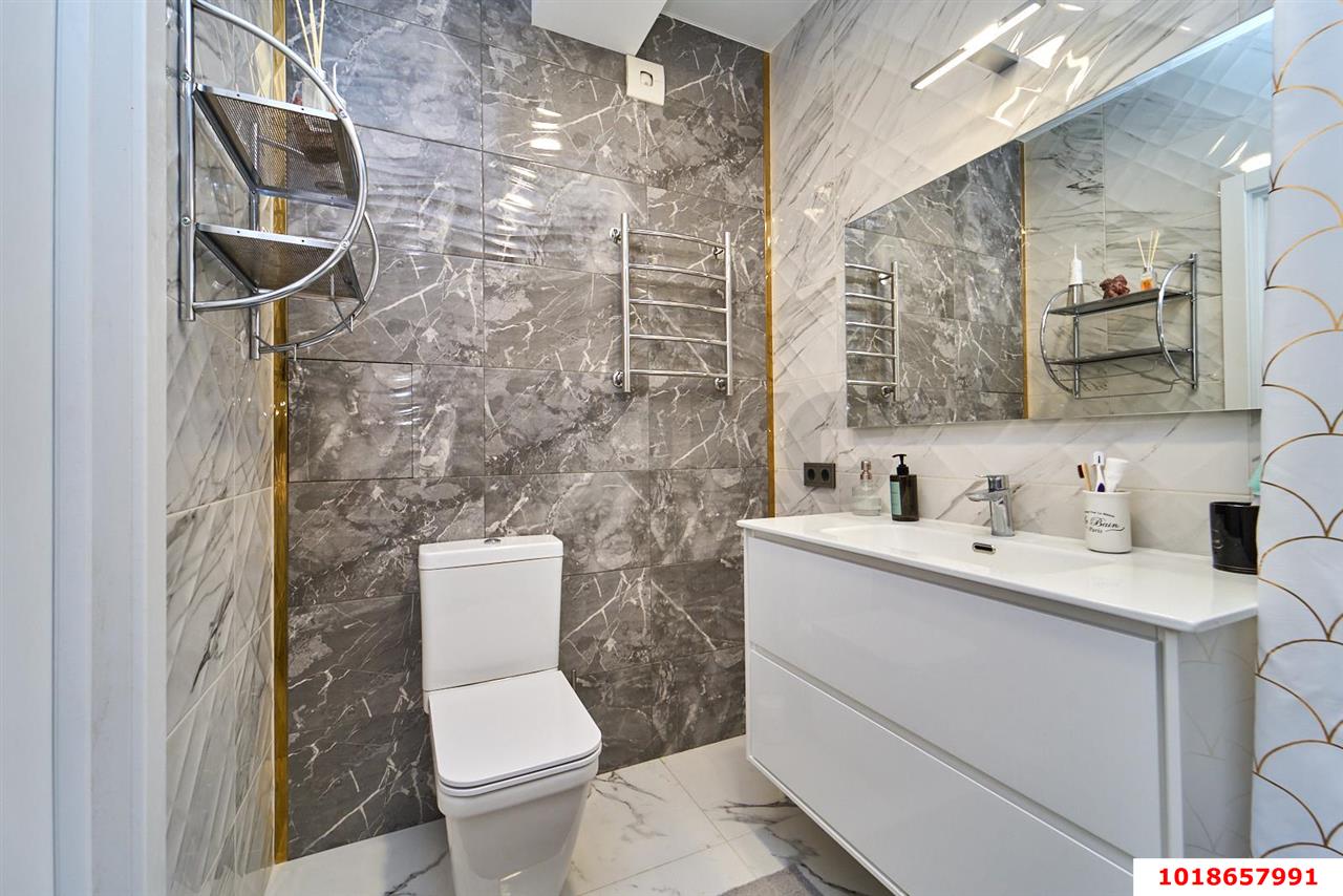 1-комнатная квартира 40 м², 19/25 эт. — фото 14