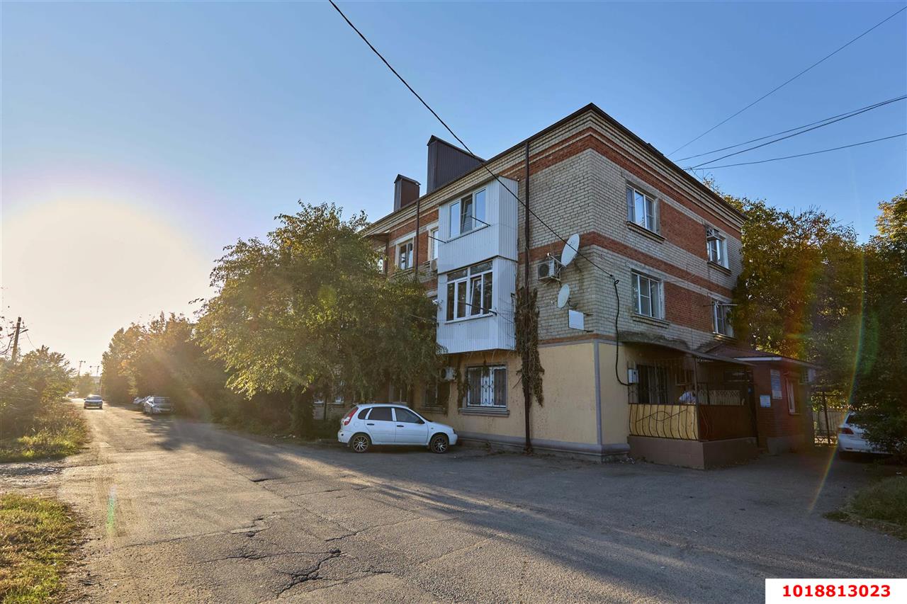 2-комнатная квартира 43 м², 3/3 эт. — фото 15