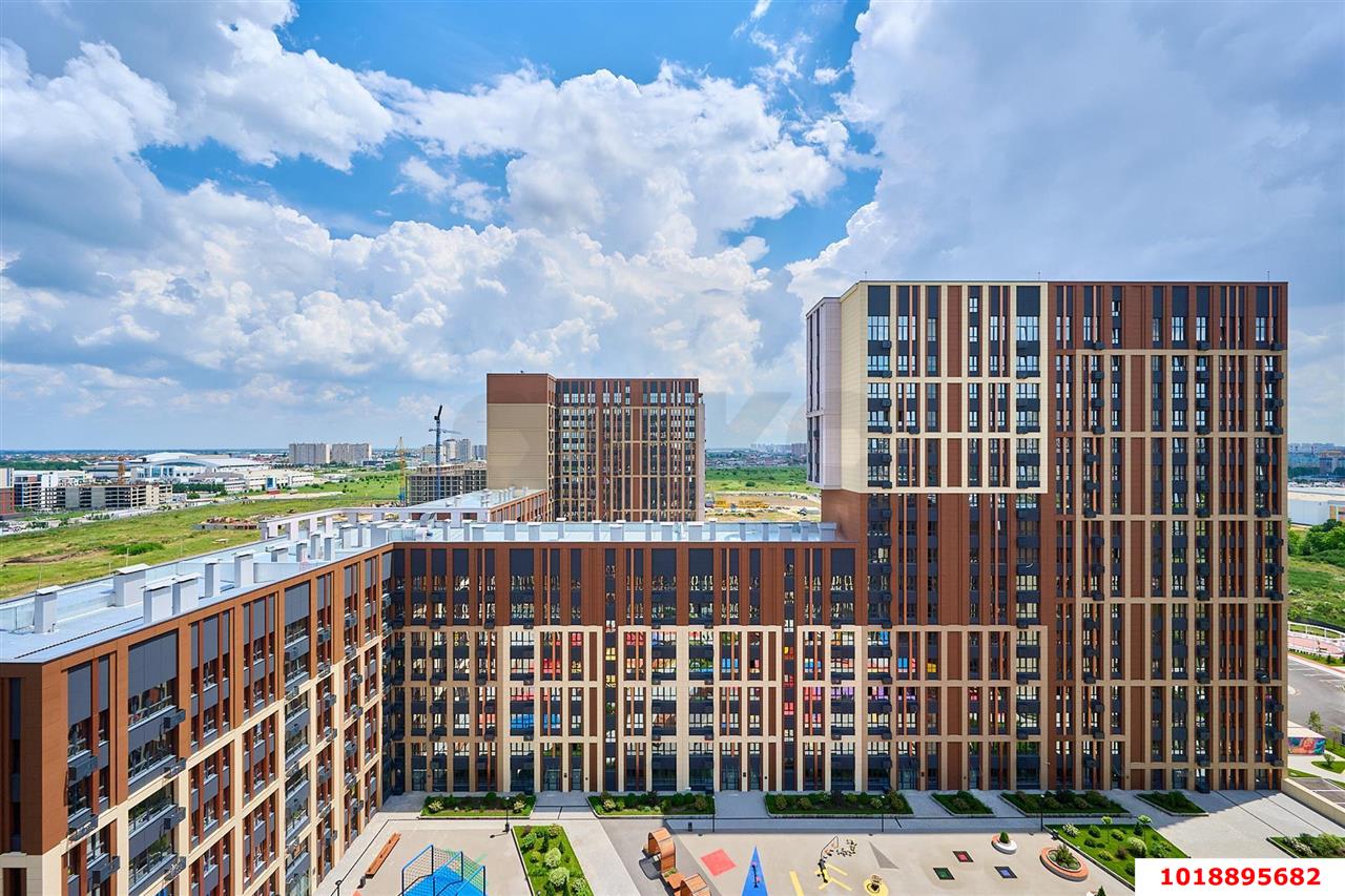 2-комнатная квартира 74 м², 17/18 эт. — фото 12