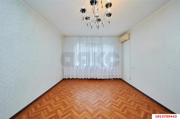 2-комнатная квартира 57 м², 1/16 эт.
