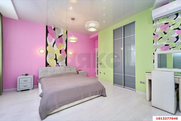 3-комнатная квартира 82 м², 2/4 эт.