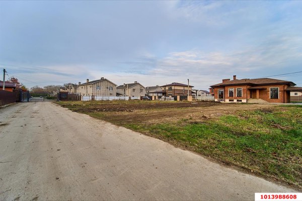 Дом 351 м² + 17.38 сот., 1 эт.