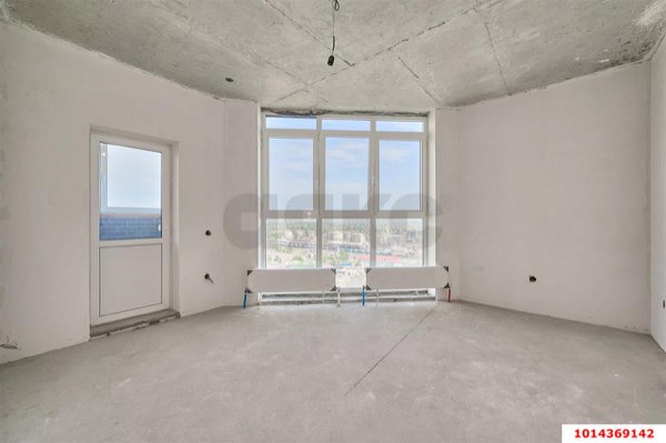 2-комнатная квартира 65 м², 16/22 эт.