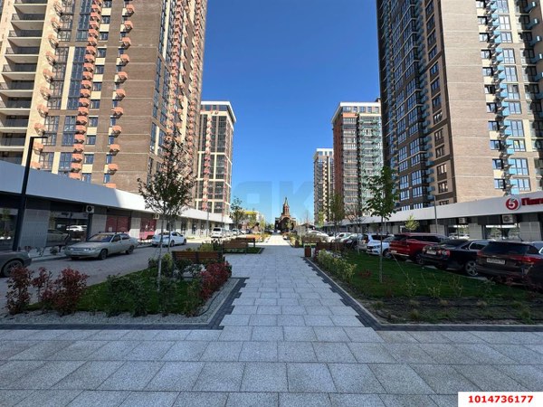 2-комнатная квартира 65 м², 12/19 эт.