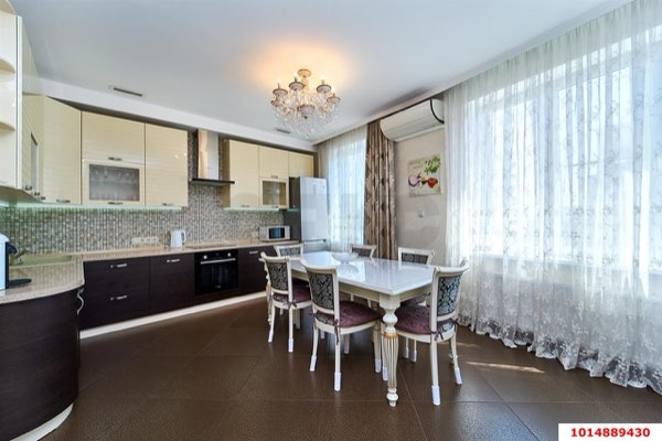 3-комнатная квартира 122 м², 10/16 эт.