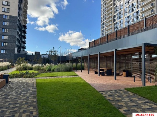 3-комнатная квартира 87 м², 15/24 эт.