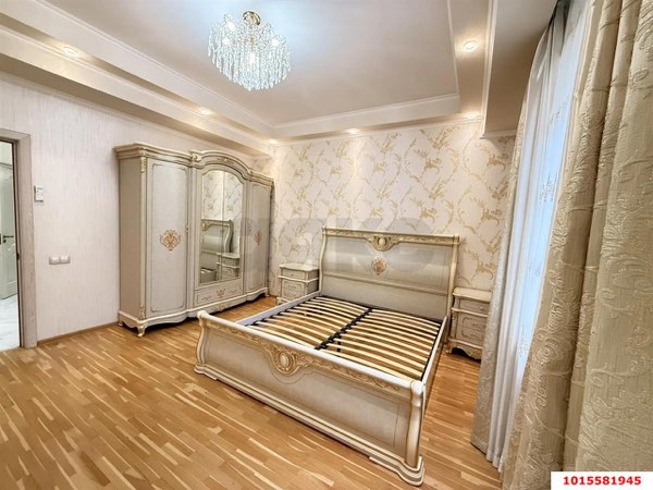 5+-комнатная квартира 143 м², 5/5 эт.
