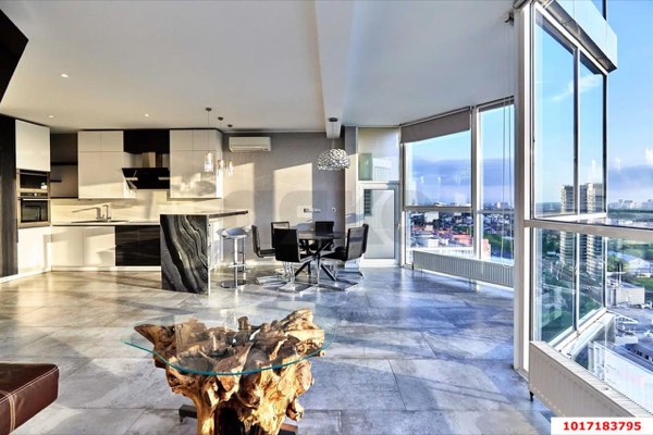 2-комнатная квартира 60 м², 21/25 эт.