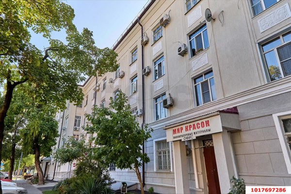 4-комнатная квартира 97 м², 3/4 эт.