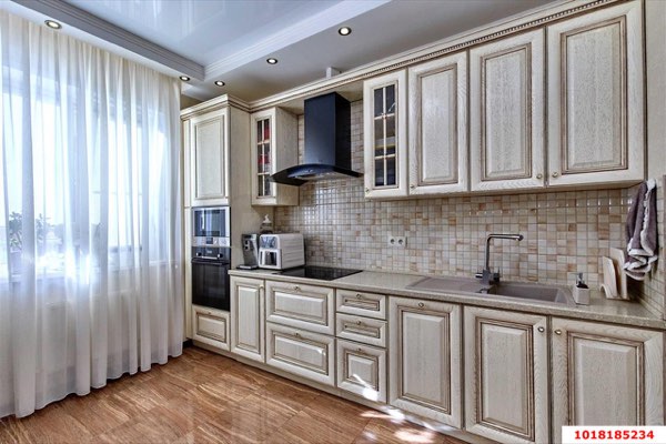 3-комнатная квартира 82 м², 13/16 эт.